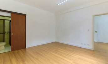 Imagem 6: Casa a venda no Rebouças - 6 Quartos, R$ 1.560.000.00