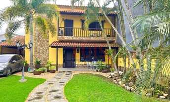 Imagem: Casa com 5 dormitórios à venda, 200 m²