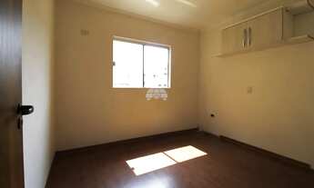 Imagem 4: Sobrado para venda com 164 metros quadrados com 3 quartos em Capão Raso - Curitiba - PR