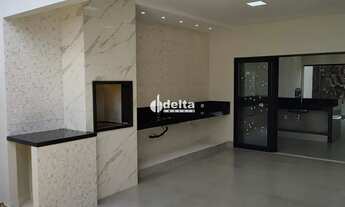 Imagem: Casa disponível para venda no Bairro Laranjeiras