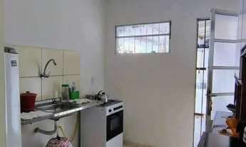 Imagem 4: VENDO ESSA CASA NO PARQUE 10, PROXIMO A FASCÍNIO PIZZARIA - ENTREGA IMEDIATA