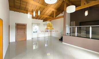 Imagem: Casa de Condomínio á venda em Condomínio