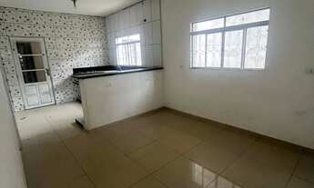 Imagem 4: Casa com 3 dormitórios disponível para locação