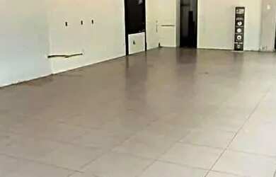 Imagem 3: Prédio comercial à venda com 150m² e 10 vagas, no bairro Menino Deus em Porto Al