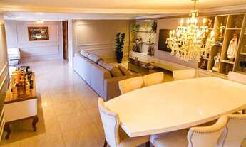 Imagem 4: Apartamento Reformado de Alto Padrão a 100m da Praia ? 275m²