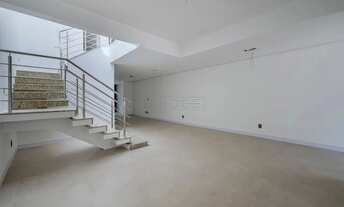 Imagem 5: Casa com 04 suítes e 03 vagas - Chácara das Pedras