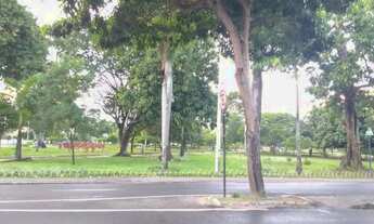 Imagem 4: Exc: Casa em frente à Praça Independência 3Qtos 2Suítes wcs copa coz dce 8 vagas garagem