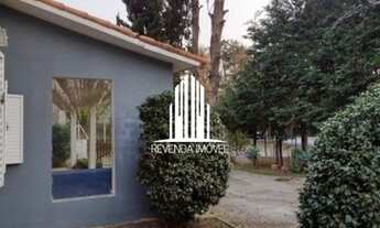 Imagem 4: Quartos 4 / Banheiros 5 / Vagas na garagem 5