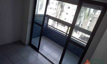 Imagem 2: Apartamento para venda possui 70 metros quadrados com 3 quartos em Várzea - Recife - PE