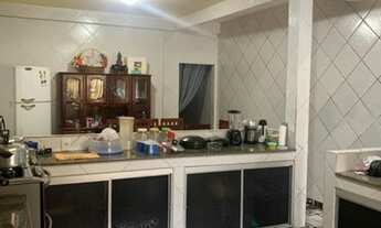 Imagem 4: Casa para venda tem 212 metros quadrados com 3 quartos em Sacramenta - Belém - Pará