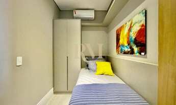 Imagem 2: Casa para venda com 551 metros quadrados com 6 quartos em Riviera - Bertioga - SP