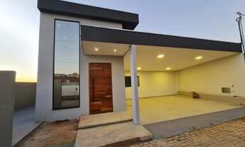 Imagem 3: ATENÇÃO! OPORTUNIDADE ! Linda casa moderna! Arniqueira! Alto padrão! 3Quartos! Cond. Fecha