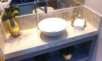 Imagem: Sobrado em condomínio com 3 Suites à venda