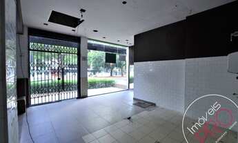 Imagem 4: Loja de esquina num dos endereços mais luxuosos de são Paulo