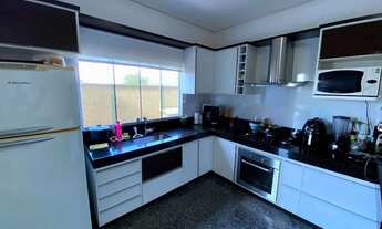 Imagem 5: Casa térrea condomínio Jardins Lisboa para venda tem 216 metros quadrados com 3 quartos