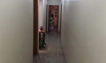 Imagem 7: Casa para venda possui 338 metros quadrados com 4 quartos em Embaré - Santos