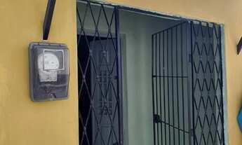 Imagem 2: Vendo 4 Casas na AV. Presidente Kennedy 200 MIL