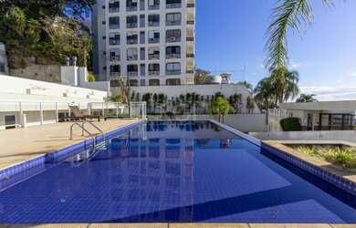 Imagem 2: Porto Alegre - Casa Padrão - Praia de Belas