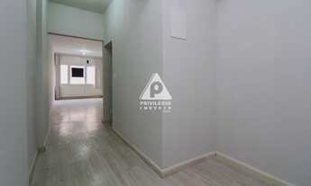 Imagem 6: Sala em excelente localização!