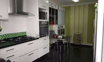 Imagem 5: Sobrado Maravilhoso - frente para praça