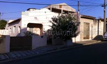 Imagem: Casa antiga com terreno de 490 m2 no Jd