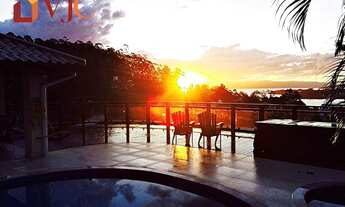 Imagem: Casa com 5 dormitórios sendo 2 suítes