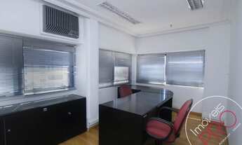 Imagem 7: Andar comercial inteiro em Moema, são 317,80m² de área útil a 300 metros da estação Moema