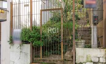 Imagem: Porto Alegre - Terreno Padrão - Auxiliadora