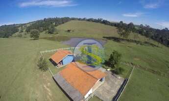 Imagem: Sítio à venda, com 157300 m² por R$ 1.800.000