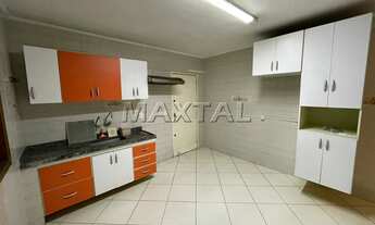 Imagem 7: Aluga sobrado 3 dormitórios, 3 suítes, 2 vagas de garagem em Santa Teresinha.