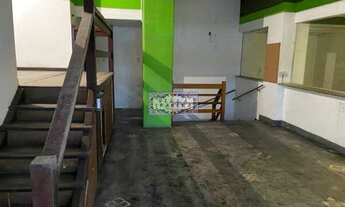 Imagem 4: LOJA EM COPACABANA - 140M², AMPLA VITRINE PARA A RUA, 4 BANHEIROS