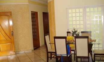 Imagem 3: Casa para venda tem 250 metros quadrados com 3 quartos em Jardim Regente - Indaiatuba - SP