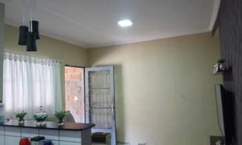 Imagem 4: Térrea para venda possui 90 metros quadrados com 2 quartos