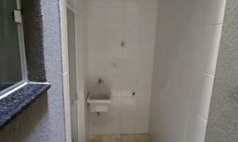 Imagem 3: Apartamento para venda possui 38 metros quadrados com 2 quartos