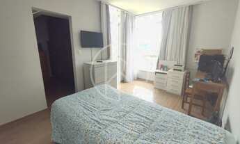 Imagem 7: Casa duplex com 4 quartos sendo 1 suíte com sacada e closet em São Pedro