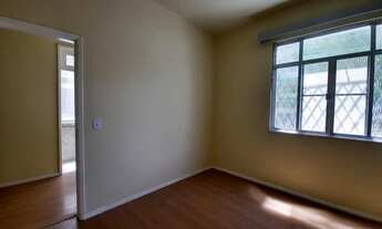 Imagem 5: Apartamento para venda com 56 metros quadrados com 1 quarto em Agriões - Teresópolis - RJ