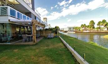 Imagem 2: Apartamento térreo, localizado em um dos condomínios mais belos da praia de Atlântida