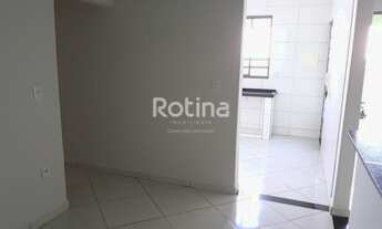 Imagem 4: Casa para aluguel, 3 quartos, 1 suíte, 1 vaga, Presidente Roosevelt - Uberlândia/MG