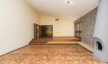 Imagem 3: Casa 3 suítes (1 máster), 3 salas, churrasqueira, quintal amplo, piscina, 4 vagas, dependê