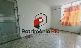 Imagem 3: Apto vazio em andar baixo, 2 quartos, aceitando financiamento!