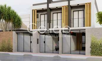 Imagem 2: Sobrado à venda no bairro Saguaçu - Joinville/SC