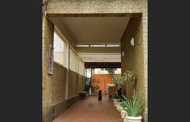 Imagem 2: Casa linear e para venda com 376 m2 e 03 quartos em Higienópolis - Rio de Janeiro - RJ