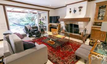 Imagem: PORTO ALEGRE - Casa de Condomínio - Três