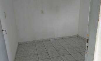 Imagem 6: Aluga se kitnet Casa com 1 dormitório