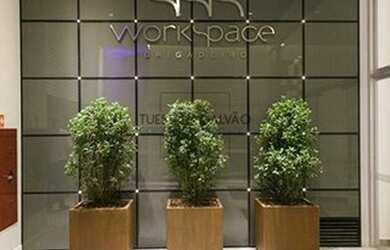 Imagem 7: Sala comercial a venda na esquina da Brigadeiro Franco com Emiliano Perneta, centro de Cur