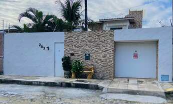 Imagem: Casa com piscina, rua fechada, Sapiranga