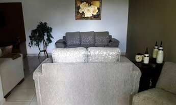 Imagem 2: Casa 5 quarto(s) para Venda no bairro Parque Guarua em Juiz de Fora - MG