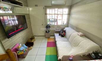 Imagem 2: Sobrado 2 dormitórios em condomínio em frente a estação de trem Ref.:1098