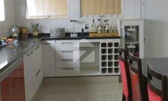 Imagem 6: Comercial à venda 3 Quartos, 2 Suites, 3 Vagas, 305M², Cidade Jardim, Campinas - SP