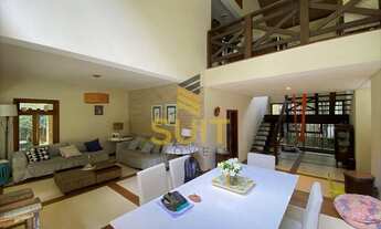 Imagem 5: Casa em 2 Lotes Final de Rua 3 suítes piscina e muito jardim!